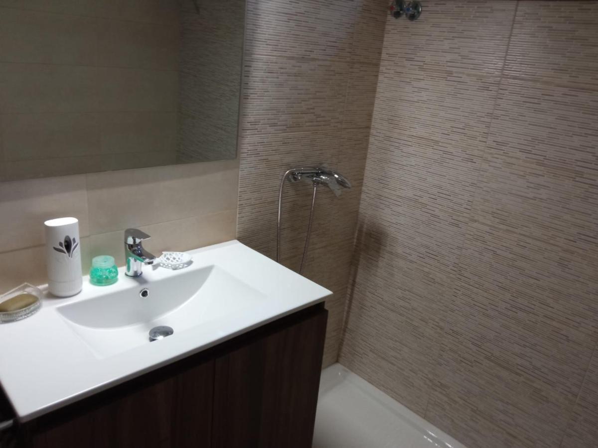 Casa Con Piscina Al Lado Del Mar En Viladesuso Villadesuso Exteriér fotografie